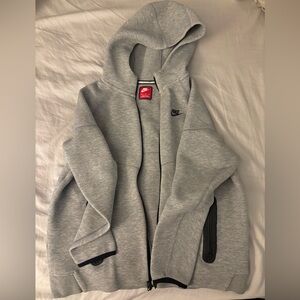 Nike Light Gray Hooded Zip-Up Sweatshirt with Black Accents